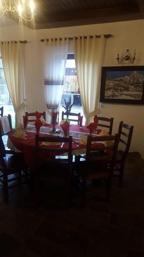 ולבונה Hotel Margjeka מראה חיצוני תמונה