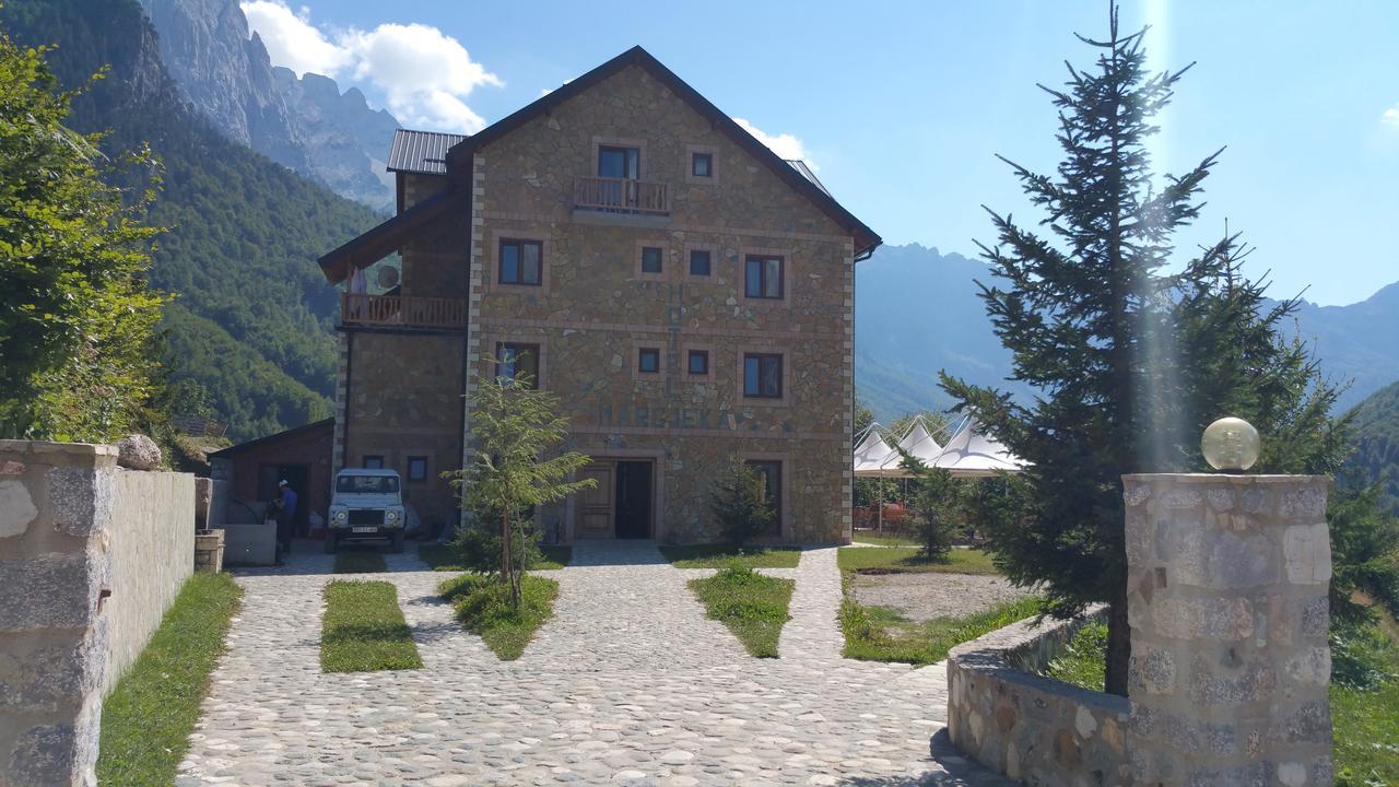 ולבונה Hotel Margjeka מראה חיצוני תמונה